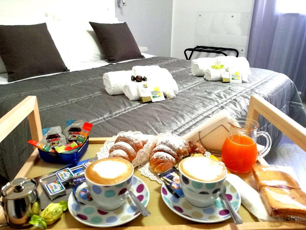 36 Passi Dal Mare Frühstückspension 2*